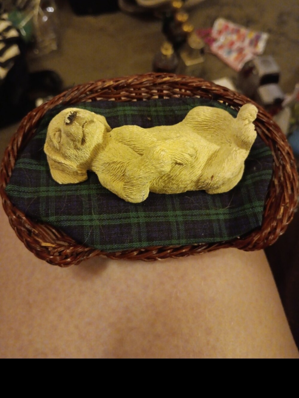 Vintage Sandicast "Lil' Snoozers" Yellow Lab fig.